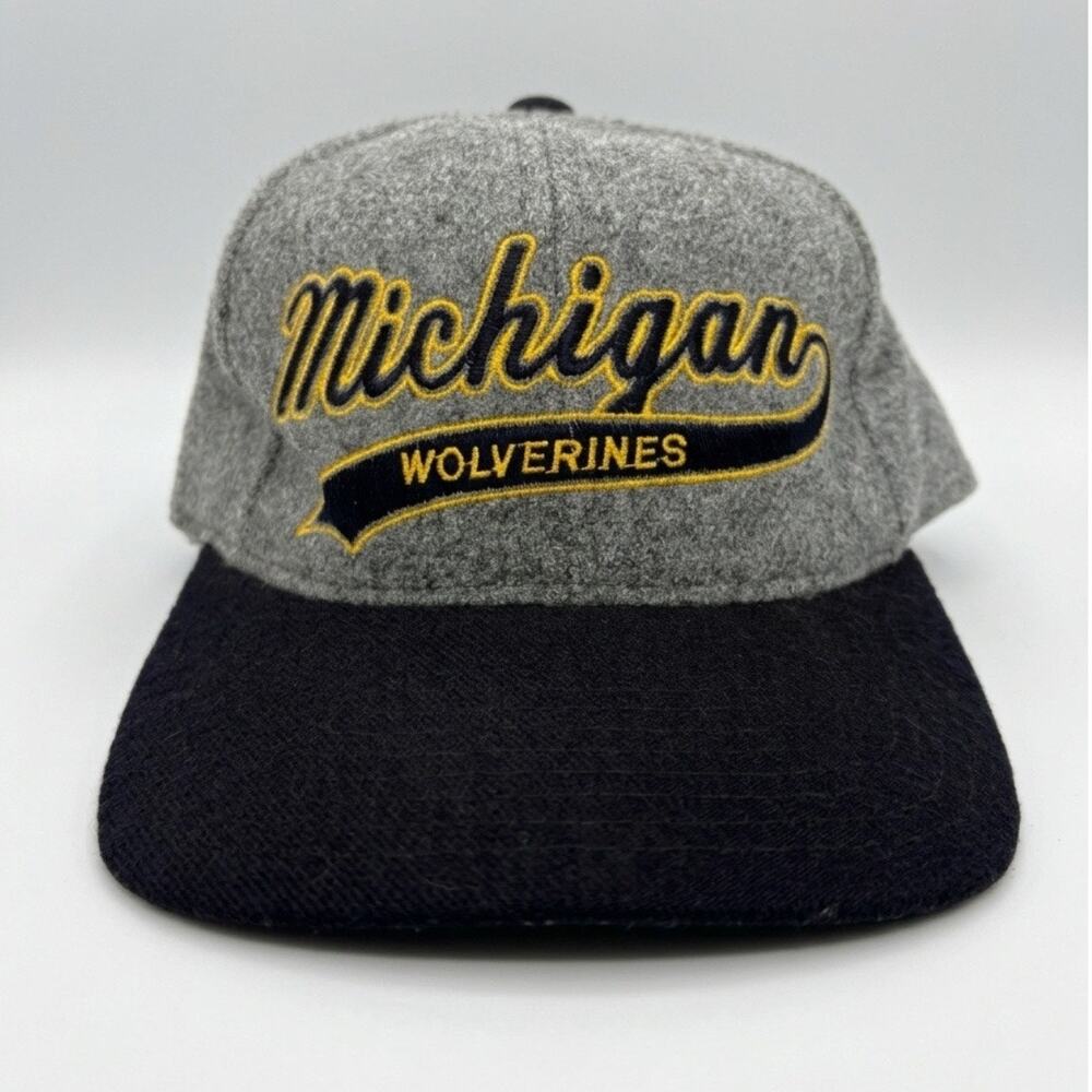 Vintage Starter Gray Wool Michigan Wolverines Snapback Hat